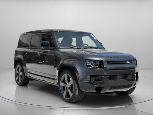 2025 Land Rover Defender P525 V8