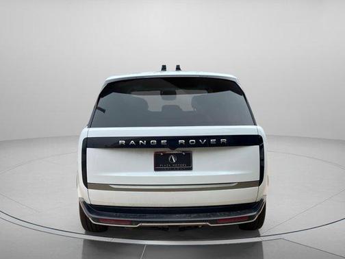 2025 Land Rover Range Rover P400 SE