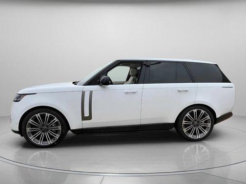 2025 Land Rover Range Rover P400 SE