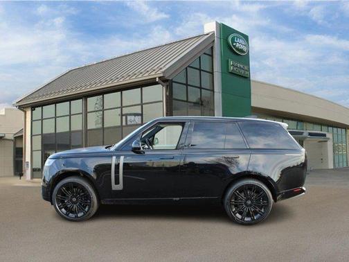 2025 Land Rover Range Rover P400 SE
