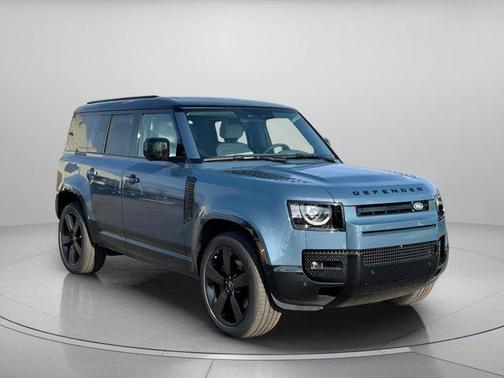 2025 Land Rover Defender P400 X-Dynamic SE
