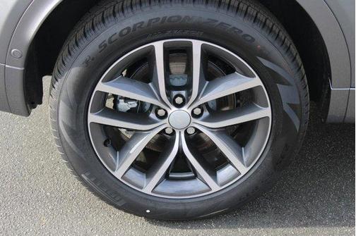 2024 Land Rover Discovery Sport Core S