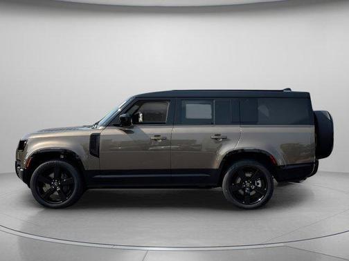 2025 Land Rover Defender P400 X-Dynamic SE