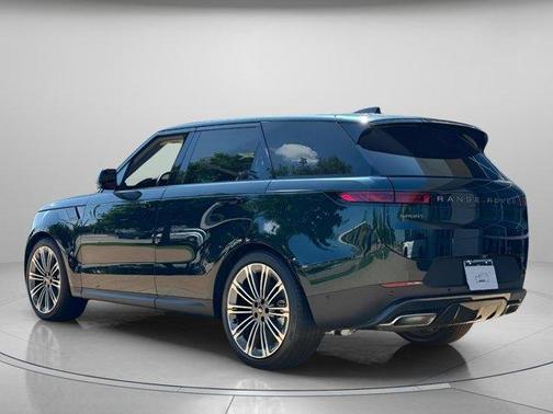 2025 Land Rover Range Rover Sport P360 SE