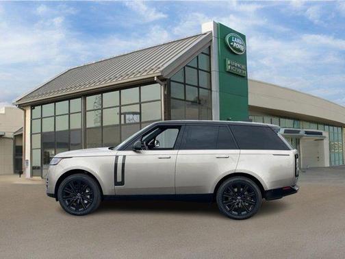 2025 Land Rover Range Rover P530 SE