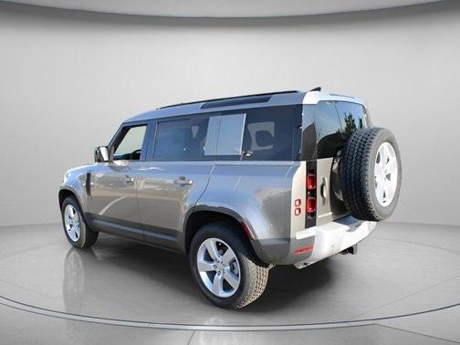 2025 Land Rover Defender P300