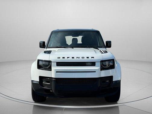 2025 Land Rover Defender P400 X-Dynamic SE