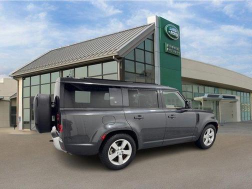 2023 Land Rover Defender First Edition