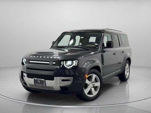 2023 Land Rover Defender First Edition