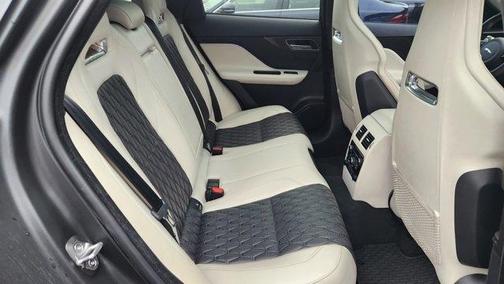 2020 Jaguar F-PACE SVR