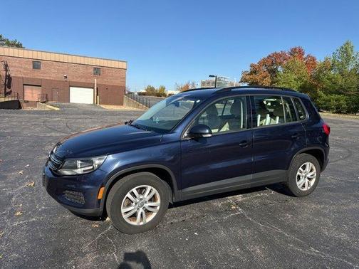 2016 Volkswagen Tiguan S