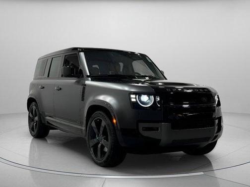 2026 Land Rover Defender 