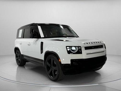 2026 Land Rover Defender 110 X-Dynamic SE