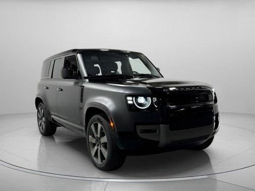 2026 Land Rover Defender 110 V8