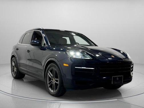 2024 Porsche Cayenne Base