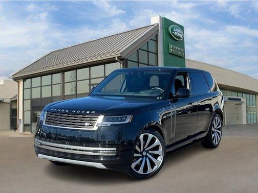 2025 Land Rover Range Rover P400 SE