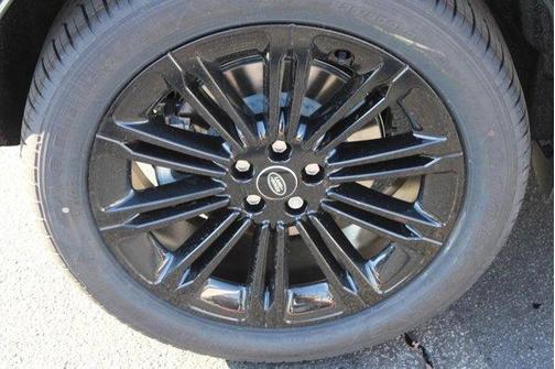 2025 Land Rover Range Rover Evoque Core S