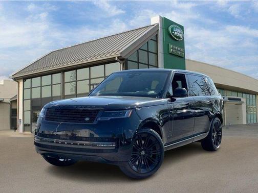 2025 Land Rover Range Rover P530 SE 7 Seat