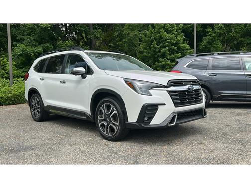White 2023 Subaru Ascent Touring 7-Passenger