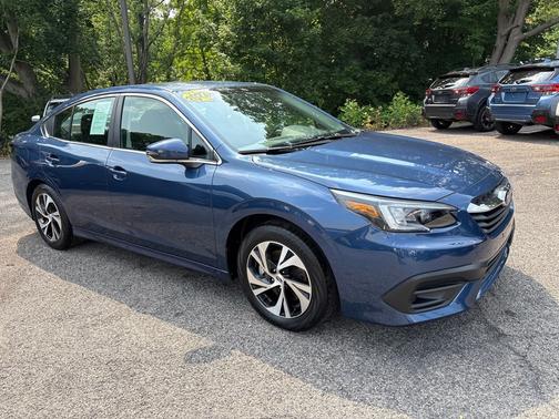 2022 Subaru Legacy Premium