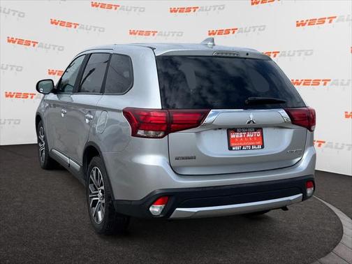 2018 Mitsubishi Outlander SE