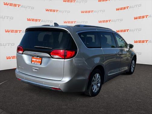 2019 Chrysler Pacifica Touring L