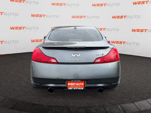 2011 INFINITI G37x Base