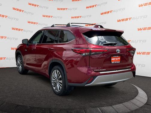 2020 Toyota Highlander Hybrid Platinum