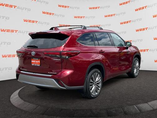 2020 Toyota Highlander Hybrid Platinum