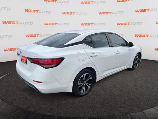 2022 Nissan Sentra SV