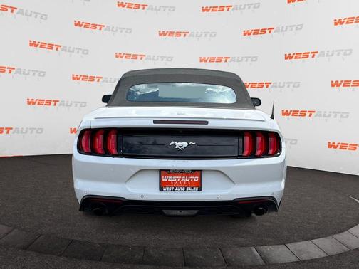 2023 Ford Mustang EcoBoost Premium