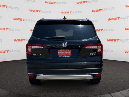 2022 Honda Pilot Touring 8-Passenger