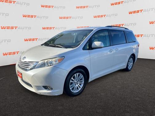 2015 Toyota Sienna XLE