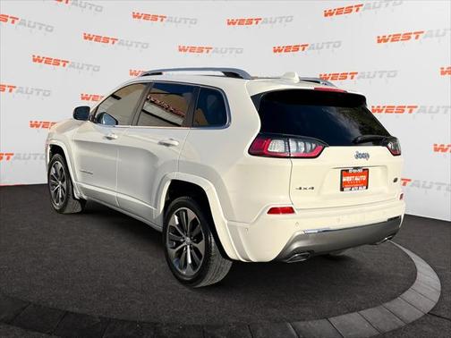 2019 Jeep Cherokee Overland