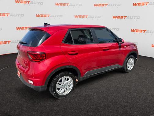 2021 Hyundai VENUE SE