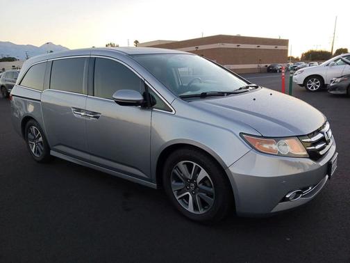 2017 Honda Odyssey Touring Elite