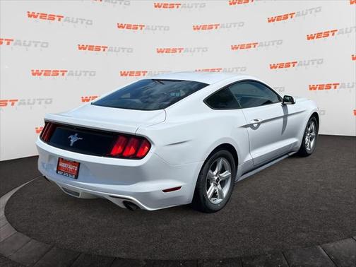 2016 Ford Mustang V6