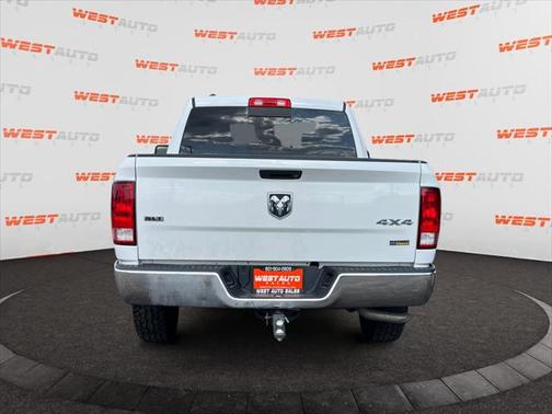 2017 RAM 1500 SLT