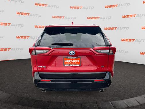 2022 Toyota RAV4 Prime SE