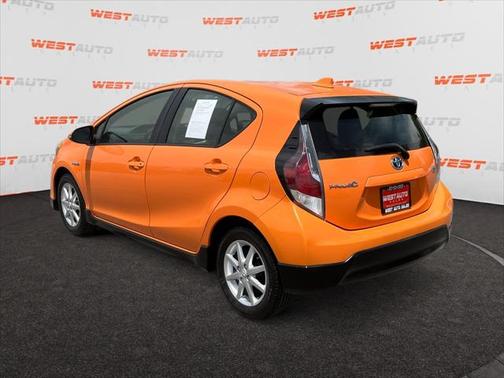 2017 Toyota Prius c One