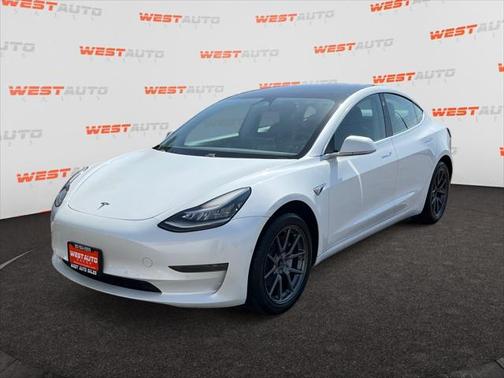 2020 Tesla Model 3 Standard Range