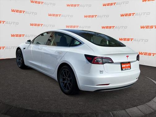 2020 Tesla Model 3 Standard Range