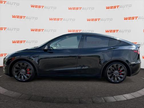 2022 Tesla Model Y Performance Dual Motor All-Wheel Drive