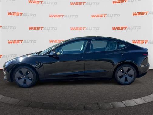 2023 Tesla Model 3 Standard Range