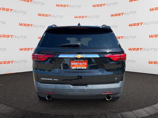 2022 Chevrolet Traverse LT Leather