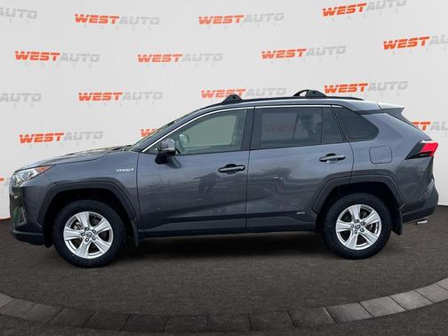 2021 Toyota RAV4 Hybrid XLE