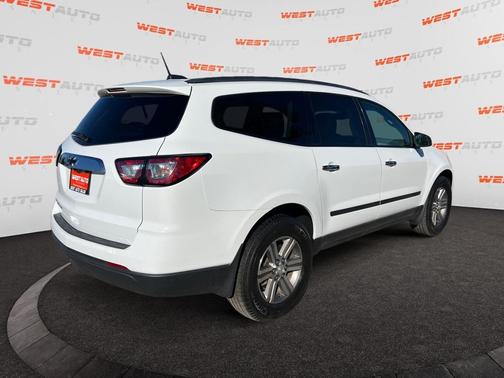 2017 Chevrolet Traverse LS