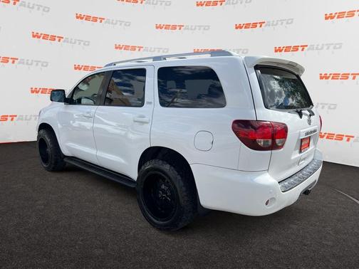 2018 Toyota Sequoia SR5