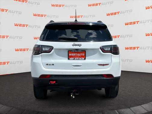 2023 Jeep Compass Trailhawk