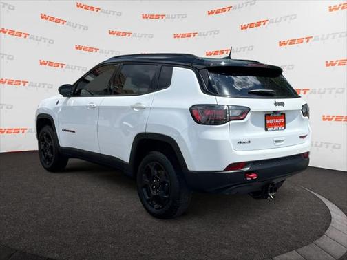 2023 Jeep Compass Trailhawk